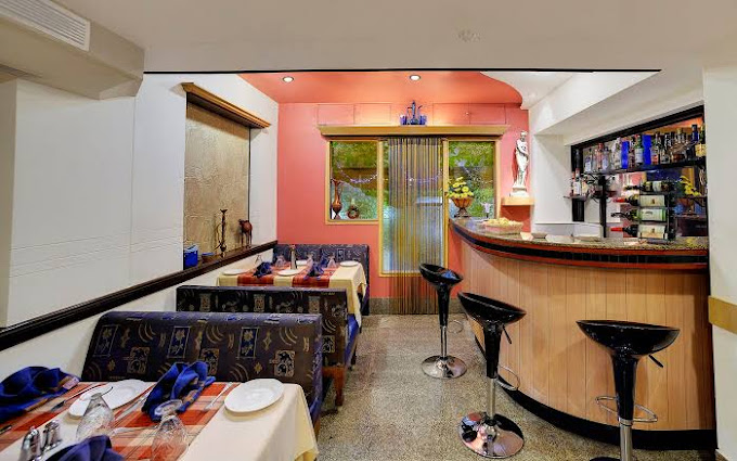 REGENTA PLACE THE EMERALD HOTEL AND EXECUTIVE APARTMENTS MUMBAI